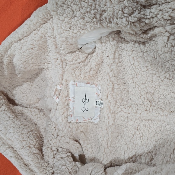 Jessica Simpson Infant Outerwear.  Size 6/9 Months.  Color is an Off White.  NWT - Picture 7 of 16